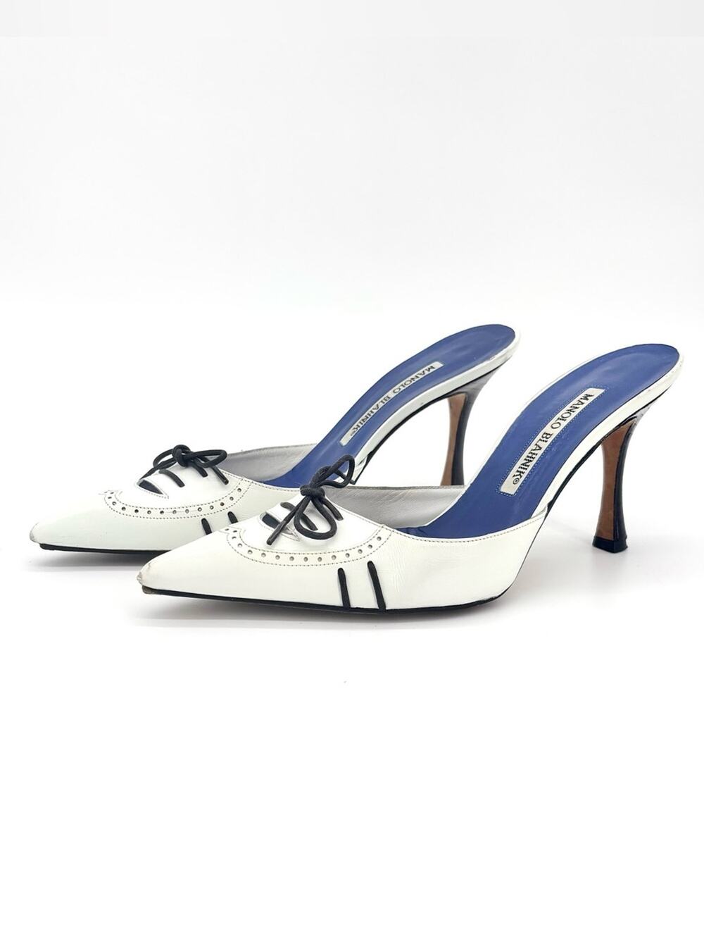 Manolo Blahnik Vintage Bow Lace Up Brogue Pointed Toe Heeled Mules Pumps 35.5